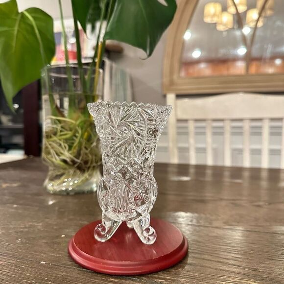 Anna Hutte Bleikristall Rare Vintage Lead Crystal Vase 3 legged 5” tall - Picture 1 of 9